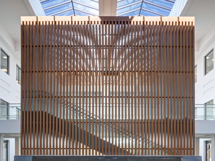 Finish: Sarante® European Cherry | Architect: JZA+D, Photo: ©Michael Slack